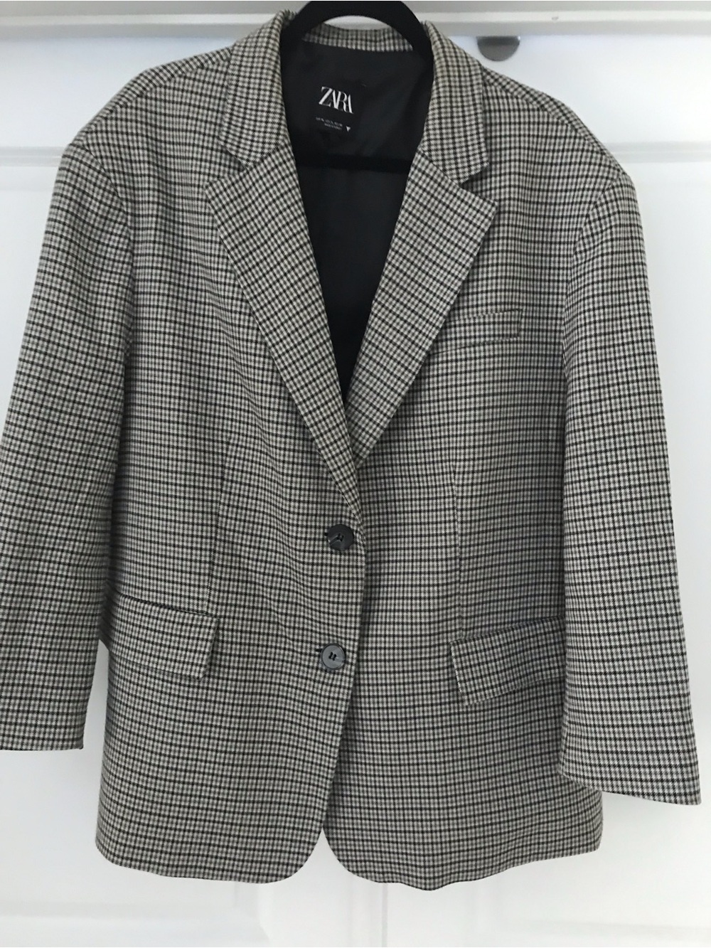 ZARA Women’s Tweed Blazer